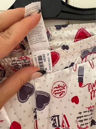 xl Beden kırmızı Renk Relax mode saten pijama altı