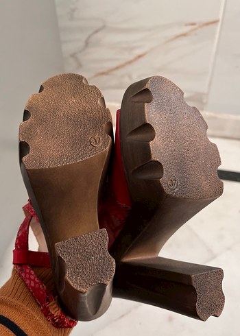 Kırmızı Yılan Desenli Platform Topuklu Kadın Ayakkabı - Görsel 4