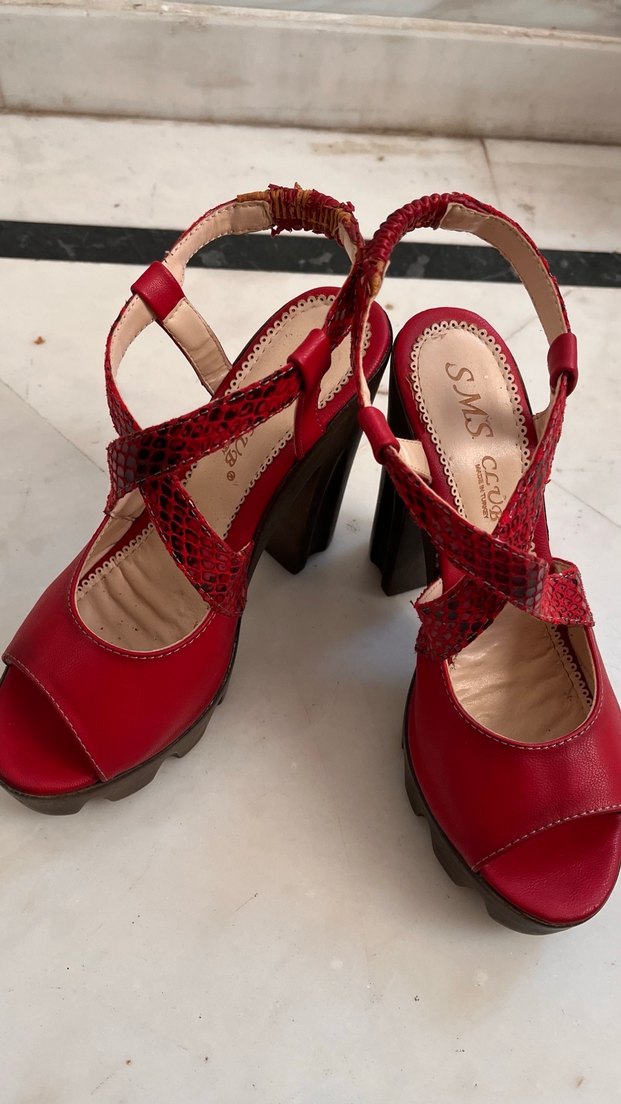 Kırmızı Yılan Desenli Platform Topuklu Kadın Ayakkabı - Görsel 3