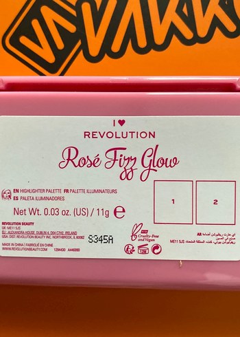  Beden Renk Revolution Rose Fizz Glow Aydınlatıcı Paleti