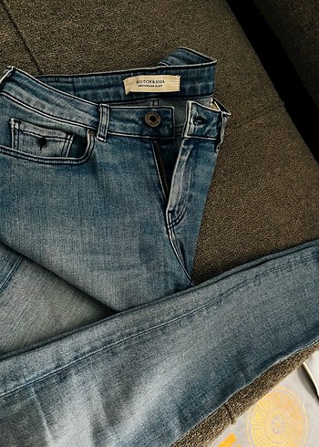 Scotch & Soda Gri Tokalı Mavi Kadın Midi Boy Jean