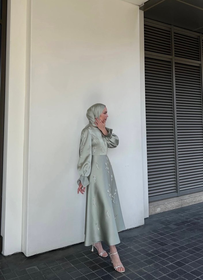 Mint yeşil tesettür özel dikim abiye - Görsel 3