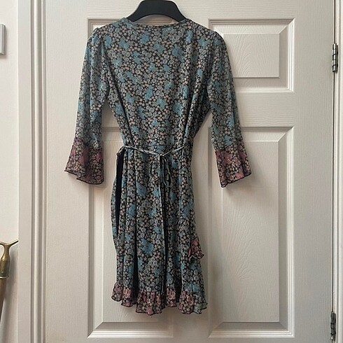 Urban Outfitters Urban Outfitters Anvelope elbise