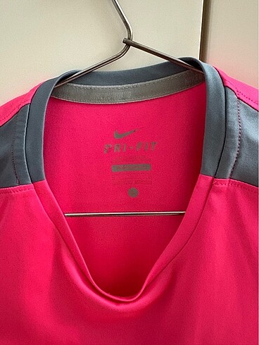 xs Beden Nike Drifit Pembe Tshirt