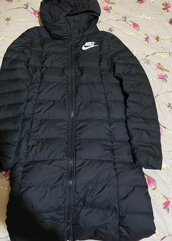 Nike Siyah Uzun Kadın Kışlık Mont - Görsel 3