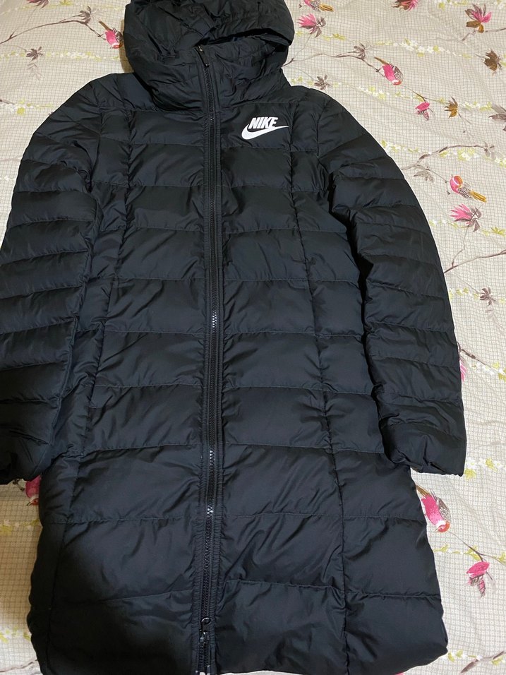 Nike Siyah Uzun Kadın Kışlık Mont - Görsel 3