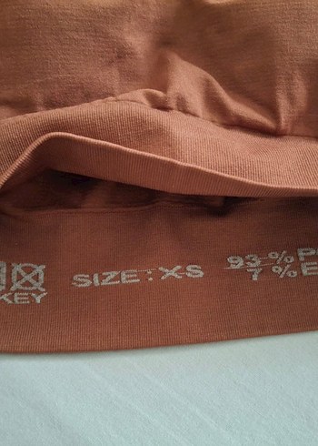 Gri ve Kahverengi Sporcu Sütyenleri - Görsel 3