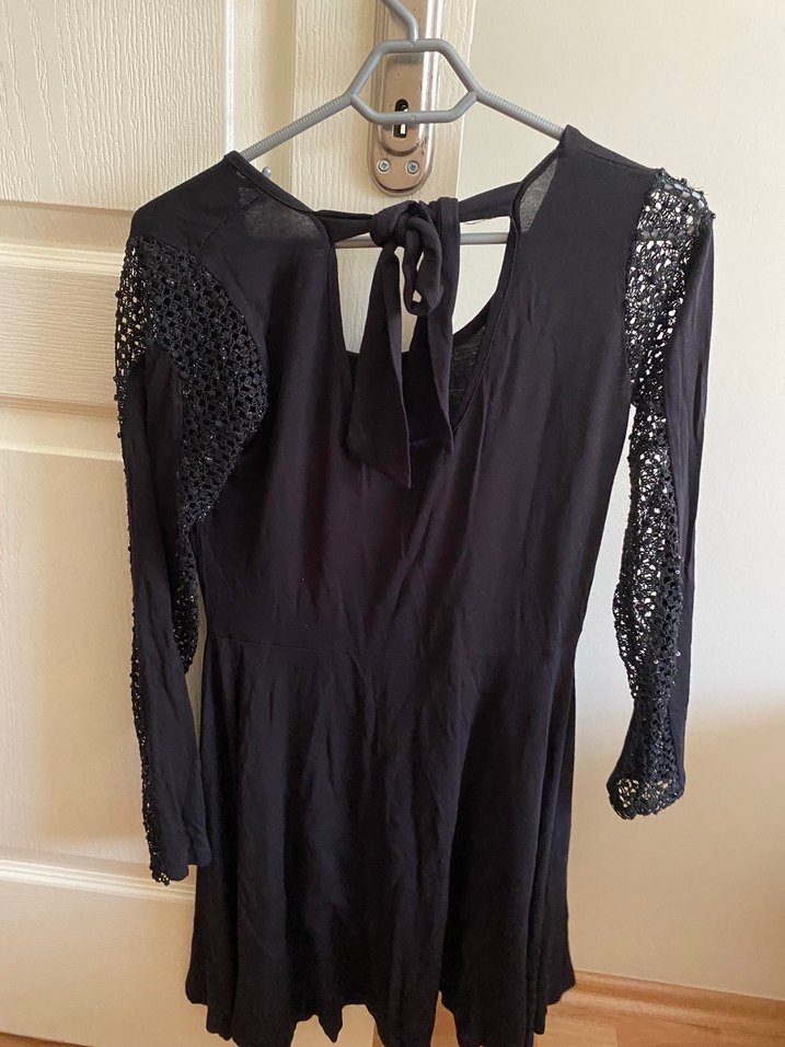 Dantelli Uzun Kollu Siyah Midi Elbise - Görsel 2