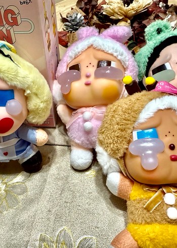 Beden Renk Cry Baby Peluş Anahtarlık