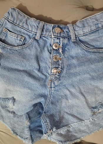 Zara Düğmeli Mini Mavi Denim Şort