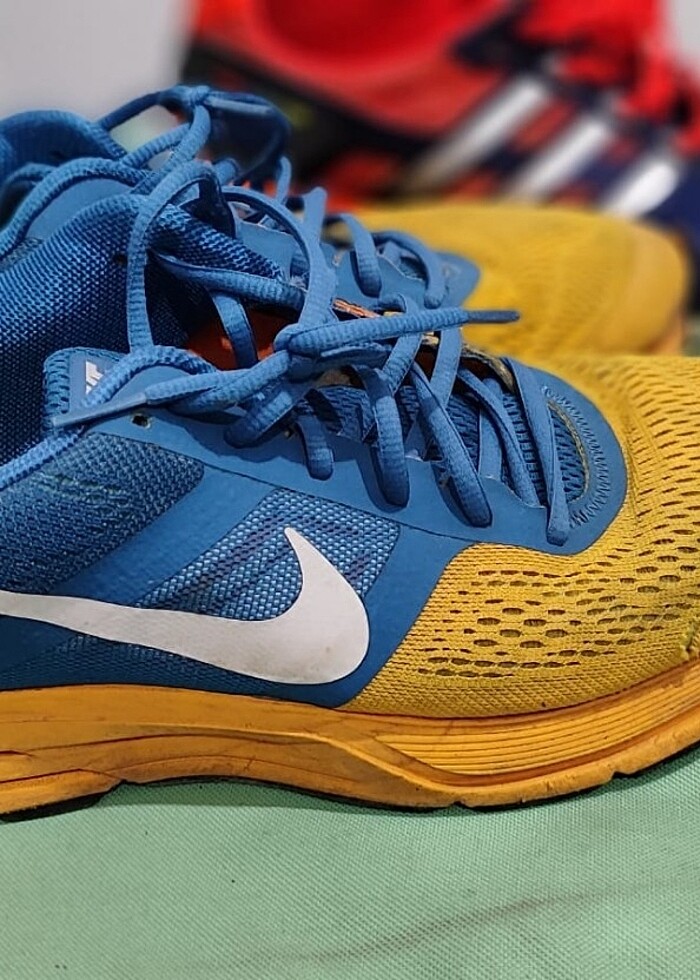 Nike spor ayakkabı - Görsel 3