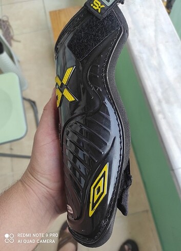 Umbro tekmelik - Görsel 3