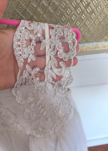 Kız Çocuk Beyaz Nakışlı Dantelli Elbise - Görsel 5