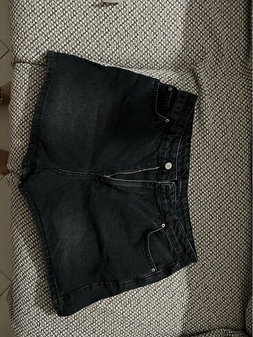 40 Beden Trendyol siyah denim kot şort
