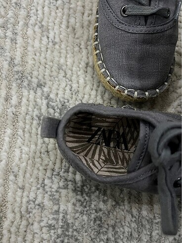 Zara çocuk ayakkabısı - Görsel 2