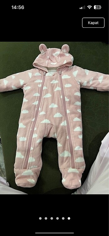 Marks & Spencer 6 Ay