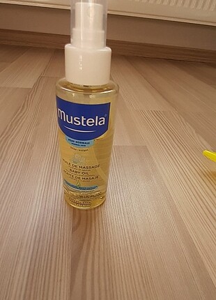 Mustela yağ 