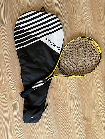 Artengo tenis raketi
