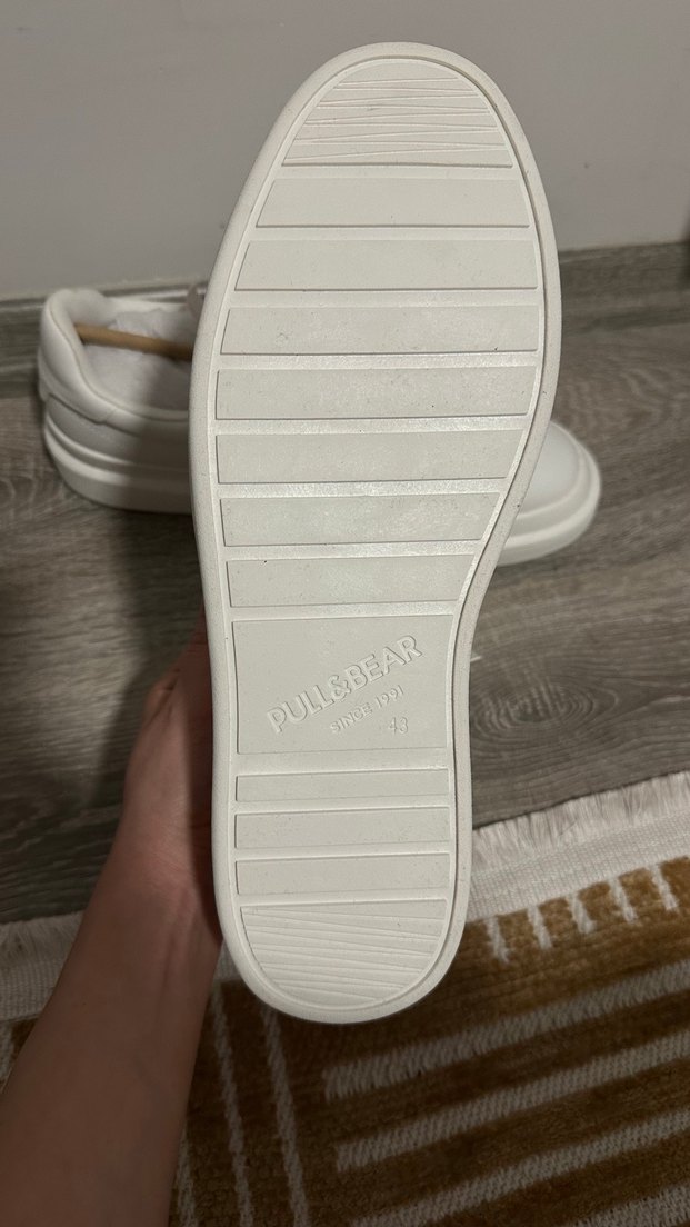 Beyaz PULL BEAR erkek ayakkabı - Görsel 3