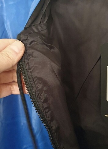 44 Beden mavi Renk 44, 46 beden uyumlu yağmurluk
