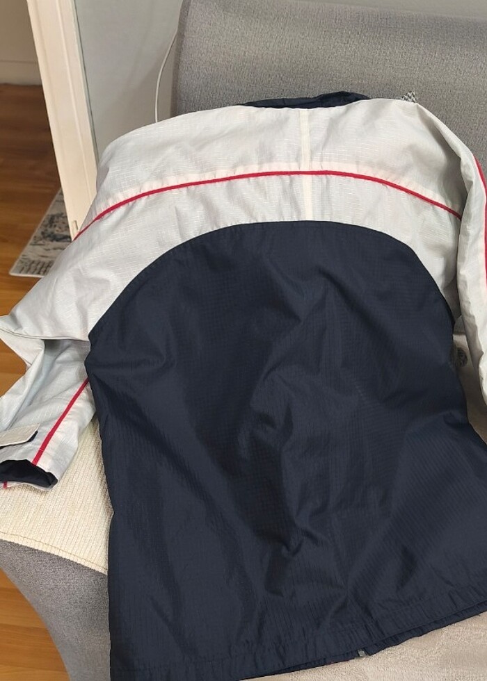 12, 13 yaş erkek çocuk Yağmurluk - Görsel 3