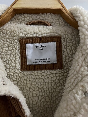 xs Beden Bershka Kaban
