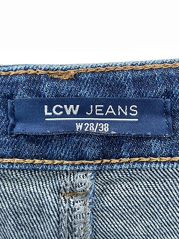 28 Beden çeşitli Renk LC Waikiki Jean / Kot %70 İndirimli.