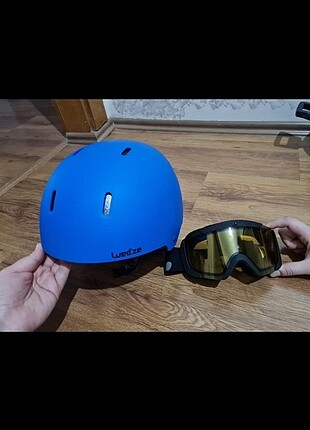 Decathlon kayak kaskı ve kayak gözlüğü