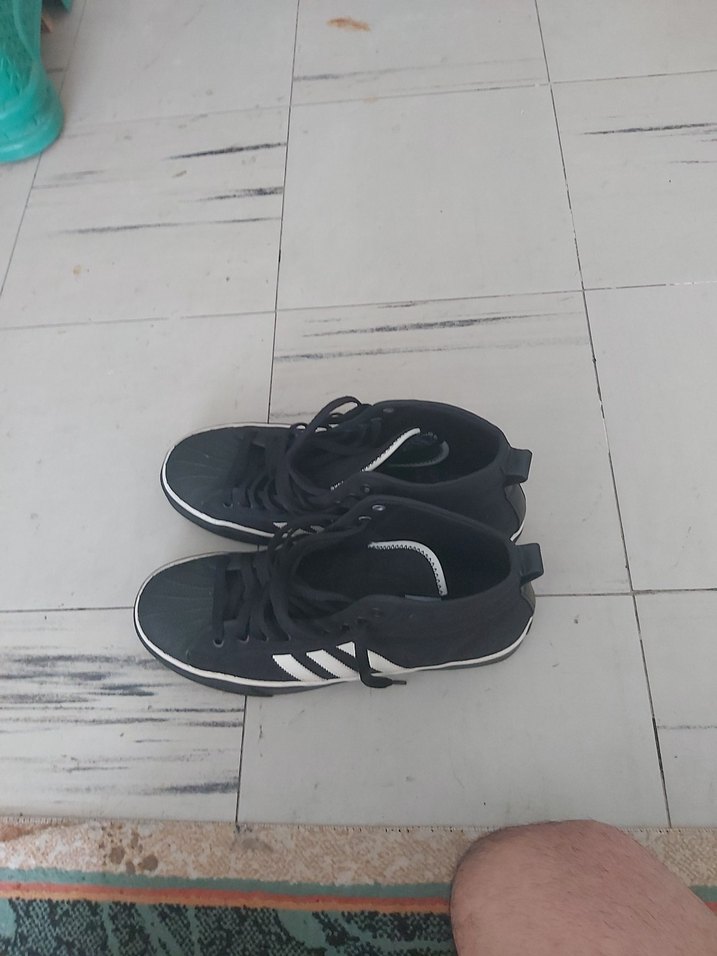 Orjinal Adidas (Convers) Tipi Yürüyüş Ayakkabısı 45,5 Numara - Görsel 5