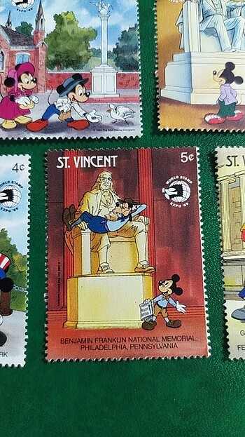 Beden Renk WALT DISNEY DAMGASIZ PULLAR