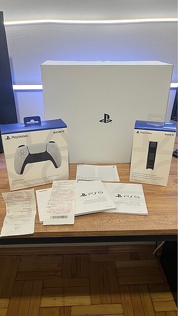 Playstation 5 Slim Cd Versiyon 1TB+2 KOL +ŞARJ İSTASYONU GARANTİ