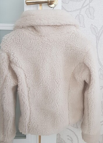 Krem rengi peluş mont