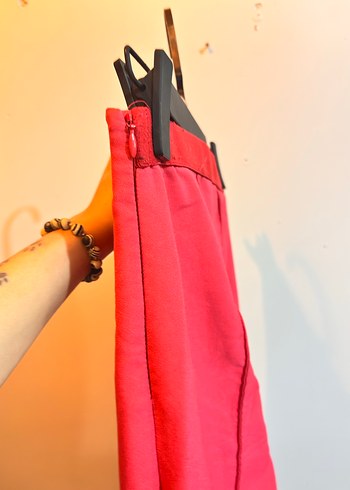 Kırmızı Midi Dar Kesim Kadın Kumaş Pantolon - Görsel 4