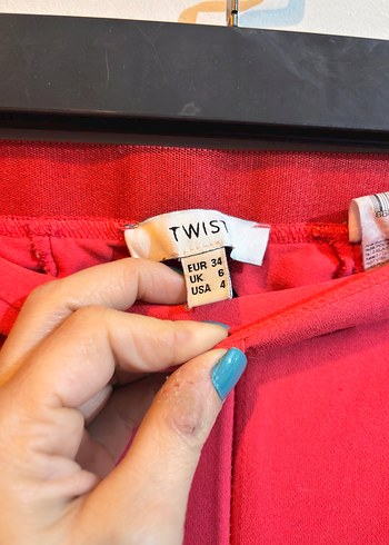 Kırmızı Midi Dar Kesim Kadın Kumaş Pantolon - Görsel 3