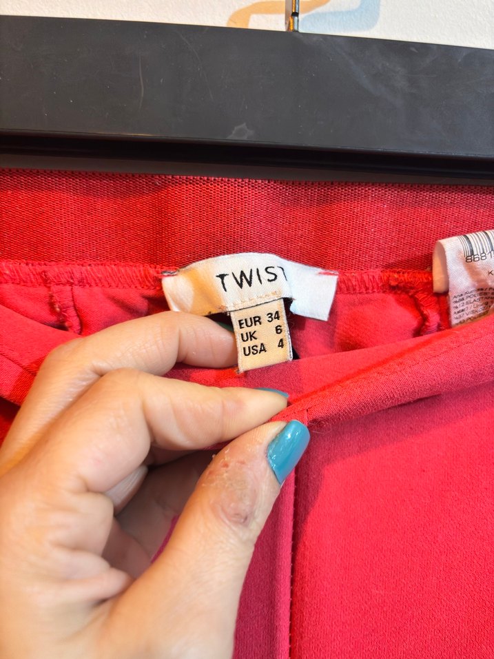 Kırmızı Midi Dar Kesim Kadın Kumaş Pantolon - Görsel 3