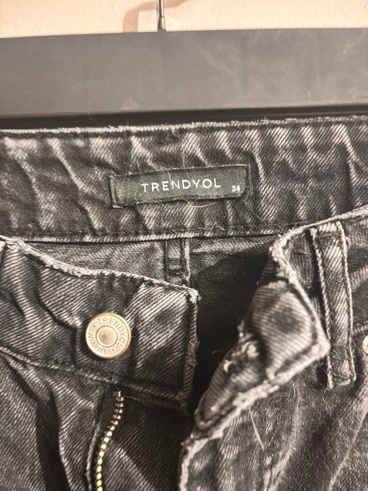 Gri Kemerli Kadın Jean Pantolon - Görsel 3