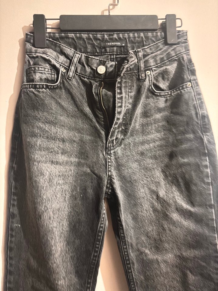 Gri Kemerli Kadın Jean Pantolon - Görsel 2