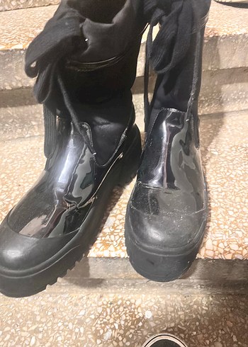 Siyah Kadın Bot - Görsel 6