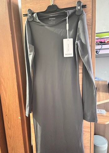 Gri Uzun Kollu Kadın Elbise - Görsel 4