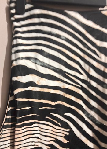 Kahverengi Zebra Desenli Uzun Drapeli Etek - Görsel 2