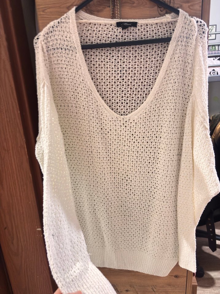 Bohem V Yakalı Beyaz Örgü Kadın Kazak - Görsel 2