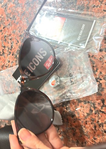 RAY BAN ERİKA POLERİZE GÖZLÜK - Görsel 5