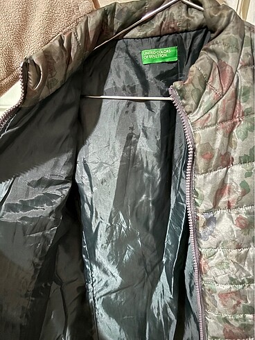 Benetton Mont çiçekli