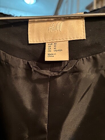 H&M H&M TÜYLÜ YELEK