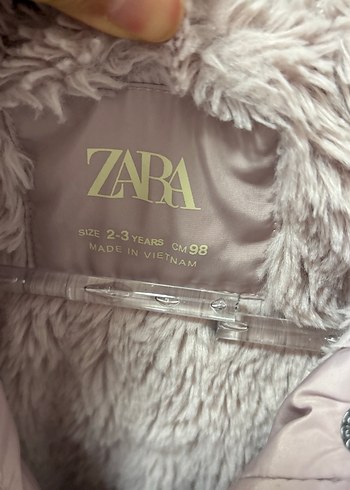 Zara Kız Çocuk Pembe Kürklü Mont