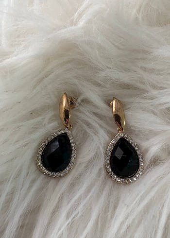 Siyah Taşlı Klasik Küpe - Görsel 3