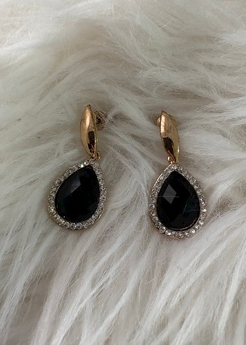 Siyah Taşlı Klasik Küpe - Görsel 2