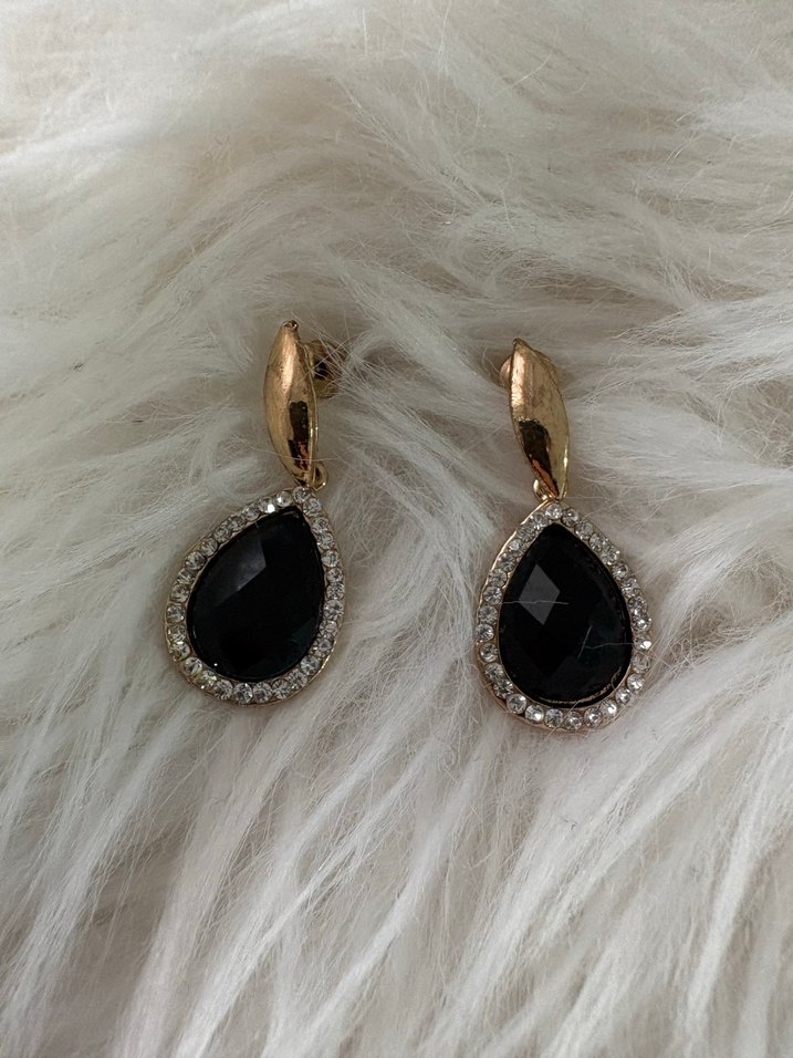 Siyah Taşlı Klasik Küpe - Görsel 2