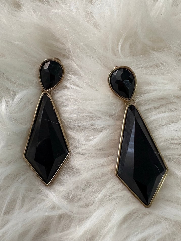 Siyah Uzun Gotik Küpeler - Görsel 2