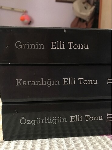 Grinin Elli Tonu (3 Kitap)